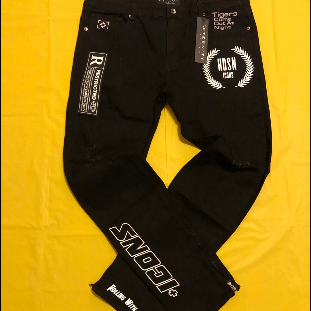 Pants - Picture 2 of 4